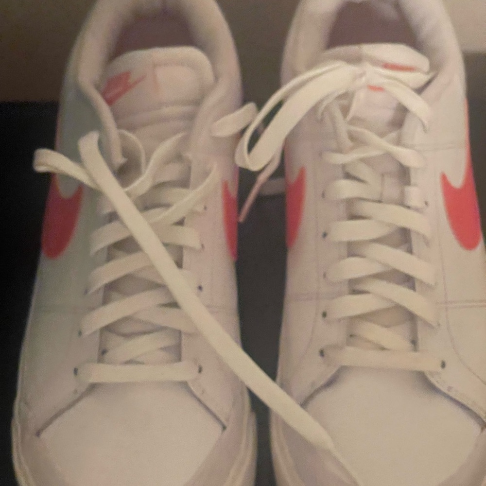 Nike woman’s shoes